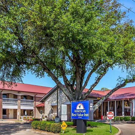 Americas Best Value Inn Columbus Bagian luar foto
