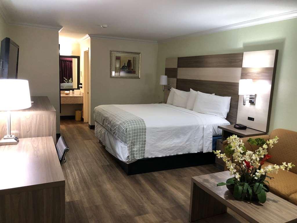 Americas Best Value Inn Columbus Ruang foto