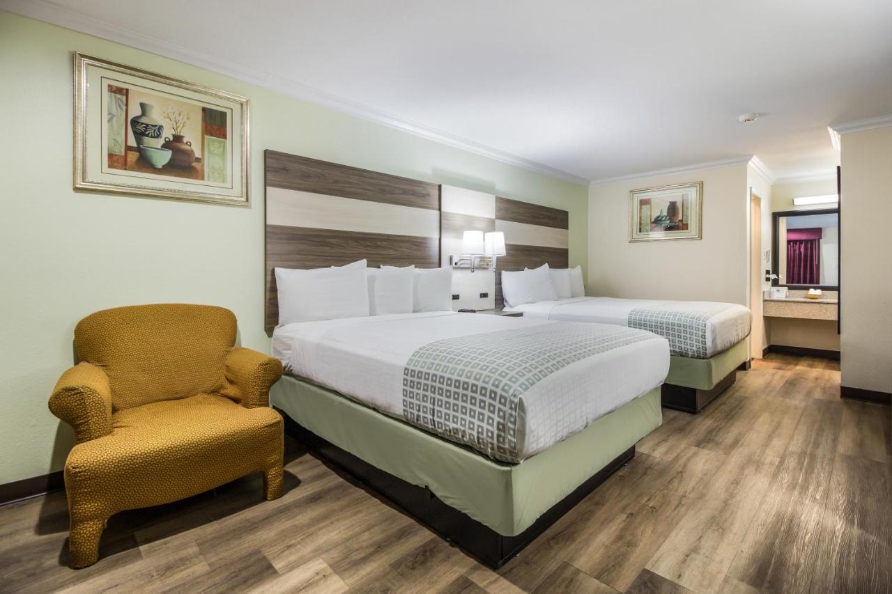 Americas Best Value Inn Columbus Bagian luar foto