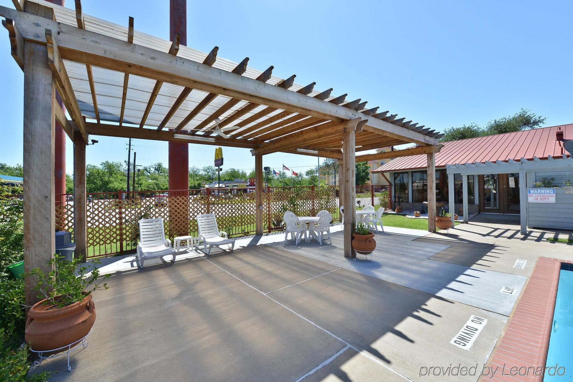 Americas Best Value Inn Columbus Bagian luar foto